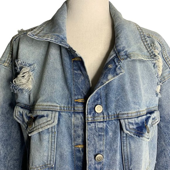 Celebrity Pink Denim Boyfriend Trucker Jacket M Med Wash Distressed Pockets - Picture 2 of 6